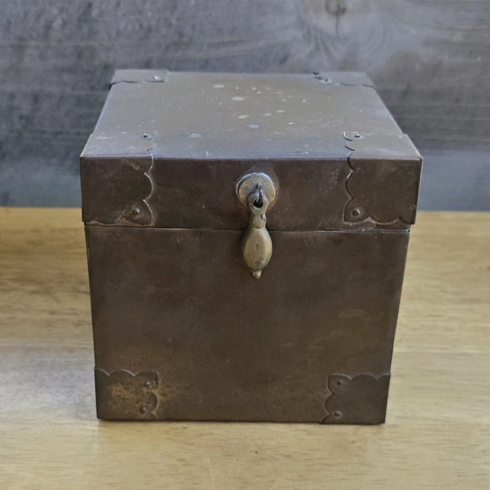 🔥FIRM PRICE🔥Copper Recipe/Stash Box (Wood lined interior)